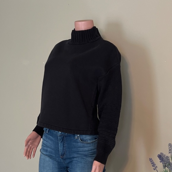 Mango Sweater - Picture 3 of 9